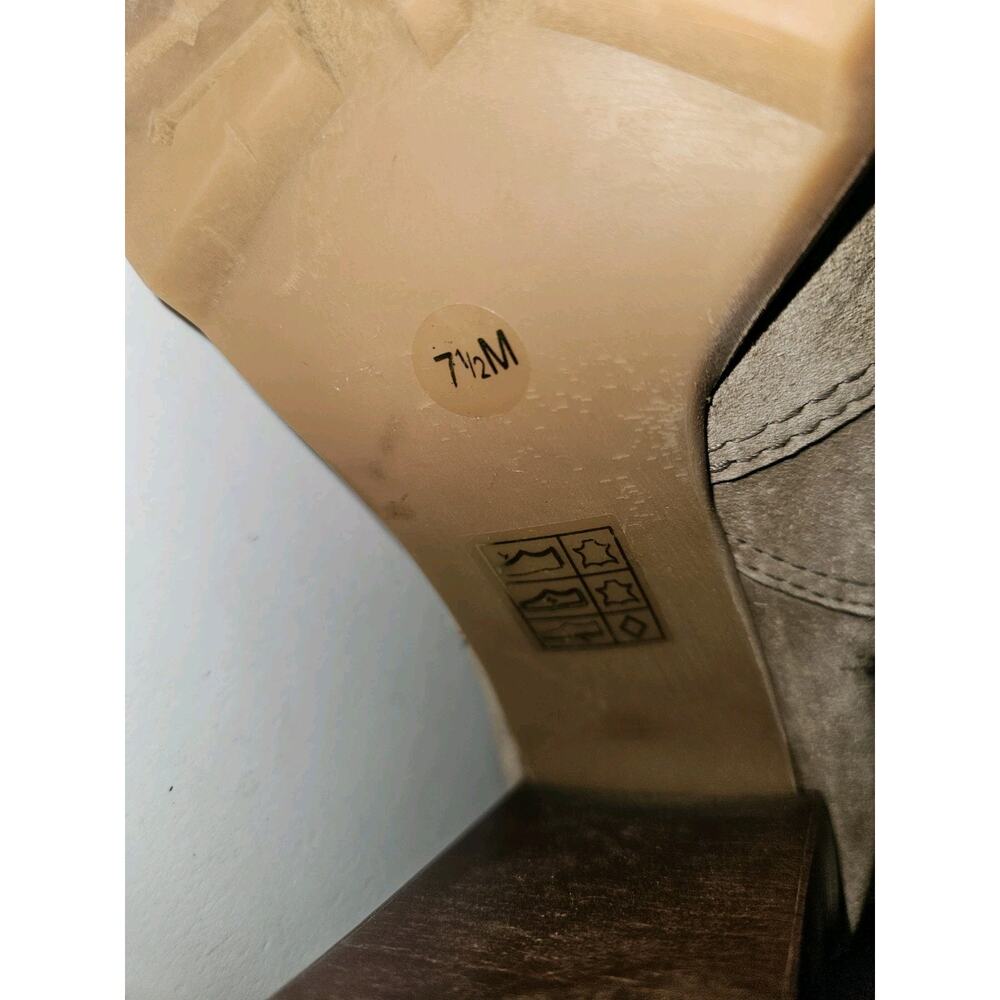 TORY BURCH Leigh 90 MM Lug Sole Booties Tan Women's SZ 7.5 - Picture 13 of 16
